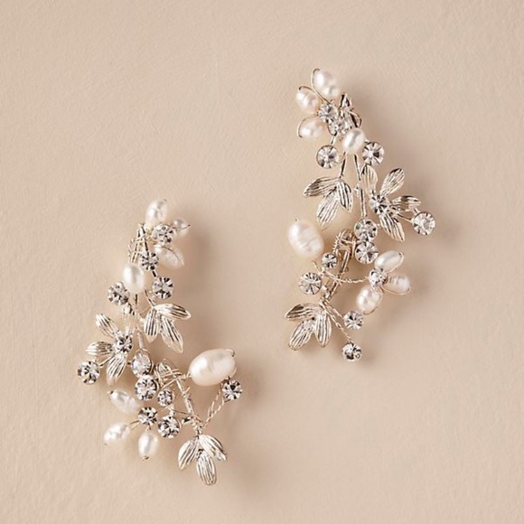 BHLDN Jewelry - Pair of BHLDN Anthropologie Astera earrings